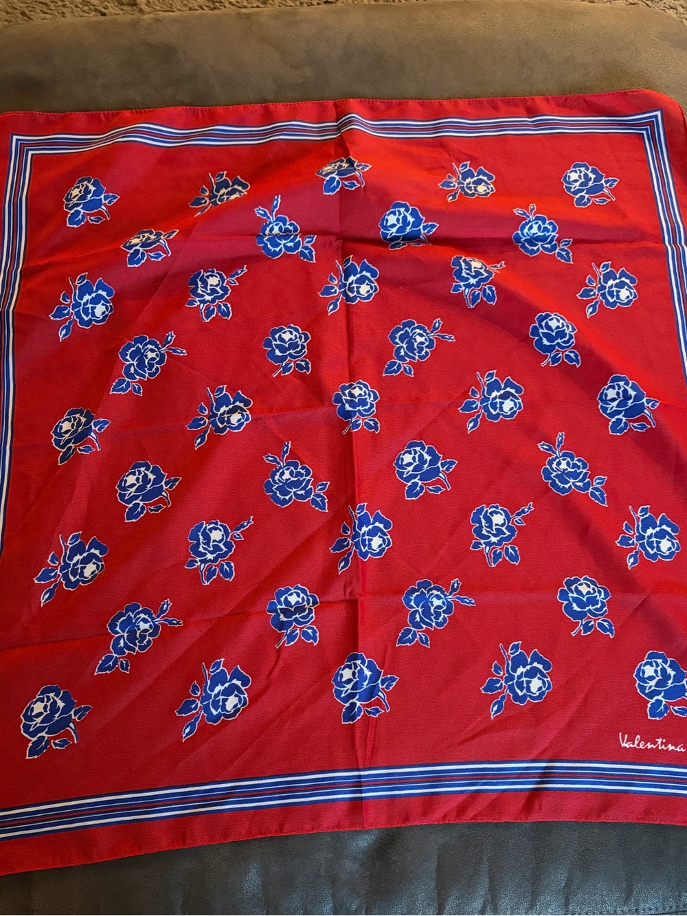 Valentina Fiore Vintage Red Blue Rose Floral Scarf Made in Italy 26”
